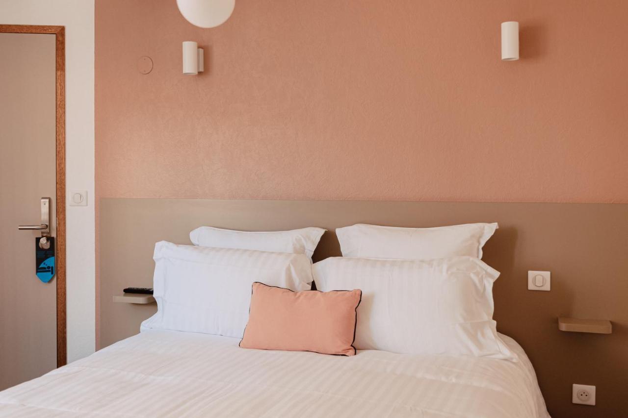 Mage Hotels - Hotel La Grenette Roanne Esterno foto
