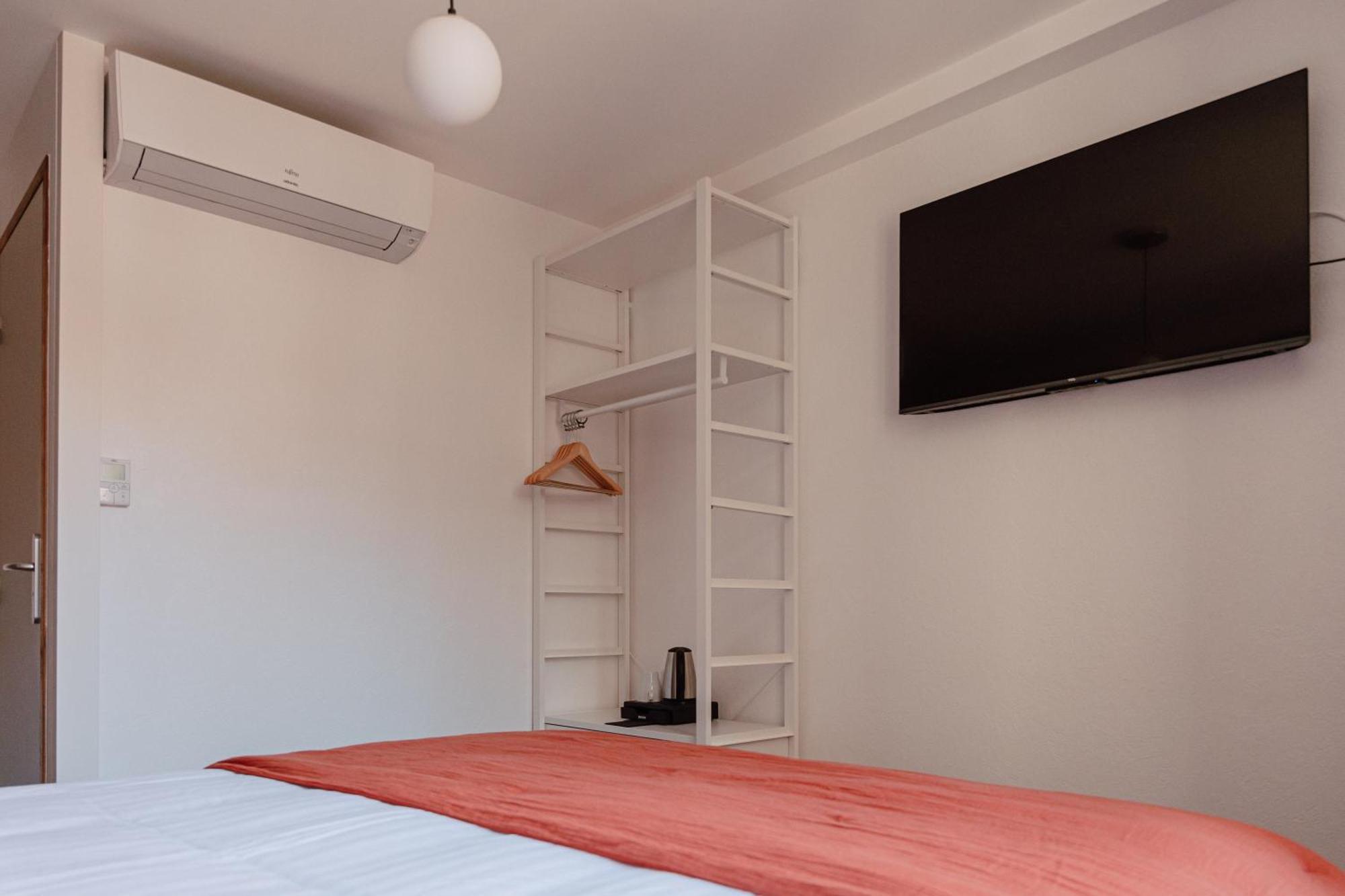 Mage Hotels - Hotel La Grenette Roanne Esterno foto