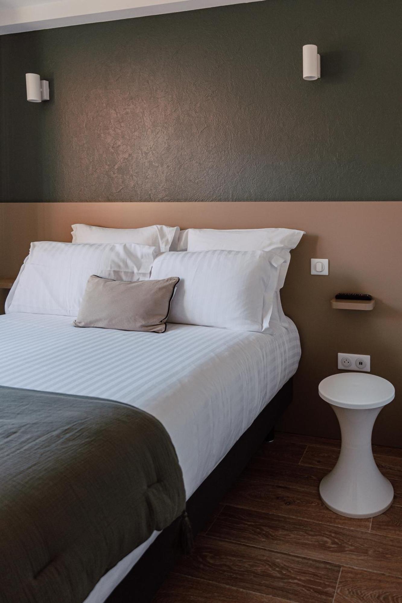 Mage Hotels - Hotel La Grenette Roanne Esterno foto